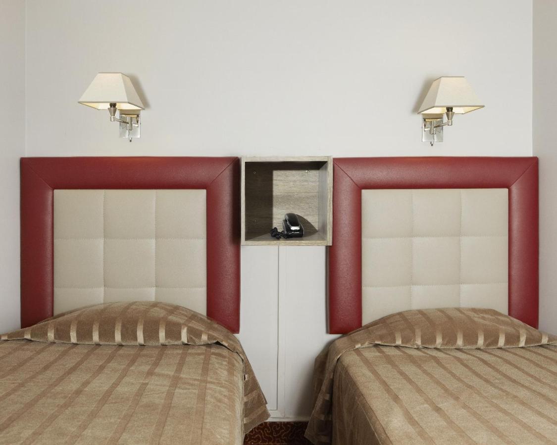 Hotel Saint Pierre Παρίσι Εξωτερικό φωτογραφία
