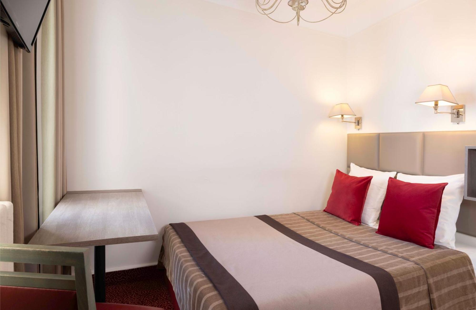Hotel Saint Pierre Παρίσι Εξωτερικό φωτογραφία